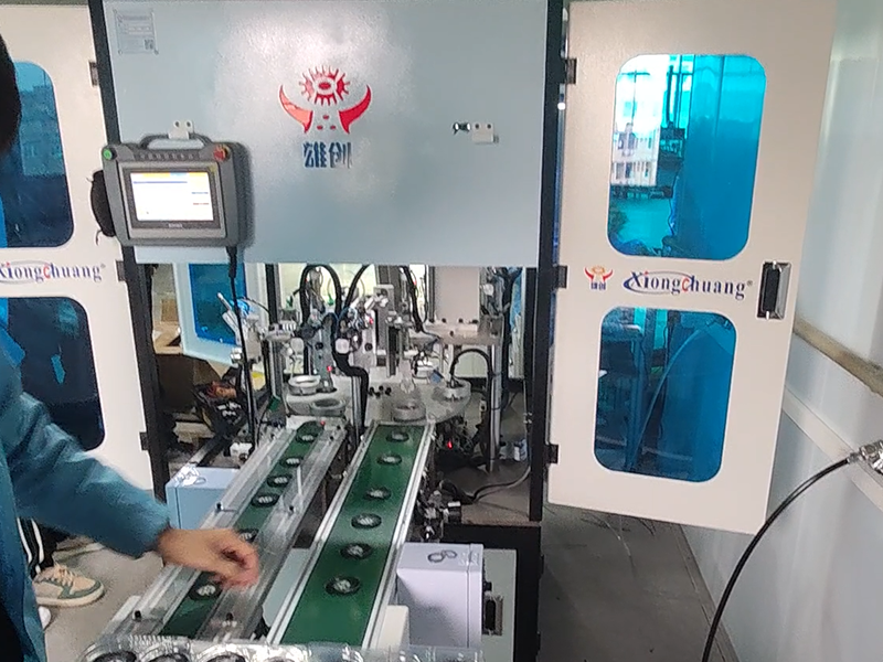 玖鼎扇叶点胶入磁机（星亮）